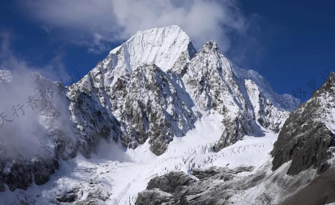 狮子雪山 